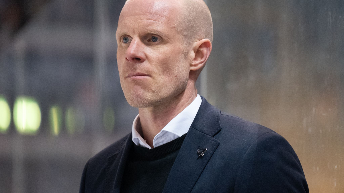 Einen Tag nach der Niederlage gegen Düsseldorf war für Söderholm Schluss bei EHC Red Bull München. - Foto: Sven Hoppe/dpa