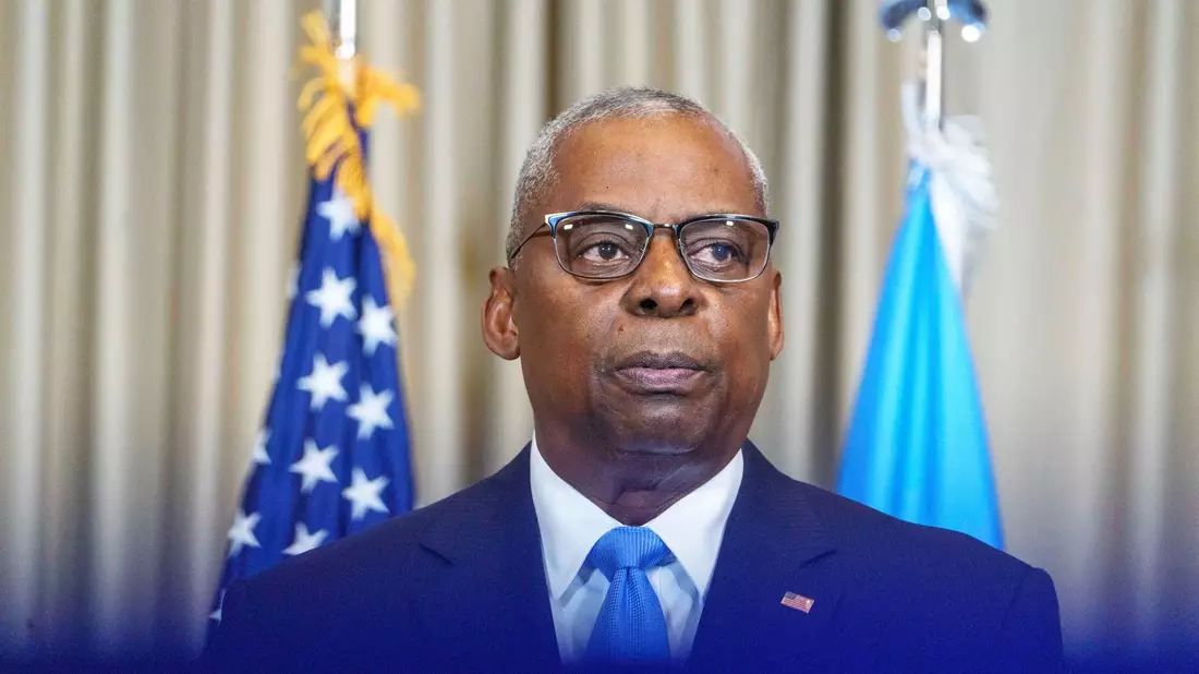 US-Verteidigungsminister Lloyd Austin blickt mit Sorge auf eine Entsendung nordkoreanischer Soldaten nach Russland. (Archivbild) - Bild: Andreas Arnold/dpa