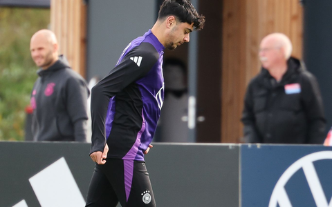 Aleksandar Pavlovic ist nach Knieproblemen wieder fit und wird in seiner Heimat München gegen Holland spielen. - Foto: Christian Charisius/dpa Aleksandar Pavlovic ist nach Knieproblemen wieder fit und wird in seiner Heimat München gegen Holland spielen. - Foto: Christian Charisius/dpa