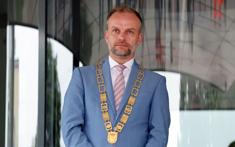 Silvio Witt hat sich zu den Gründen für seinen angekündigten Rücktritt als OB von Neubrandenburg geäußert. (Archivbild) - Foto: Bernd Wüstneck/dpa