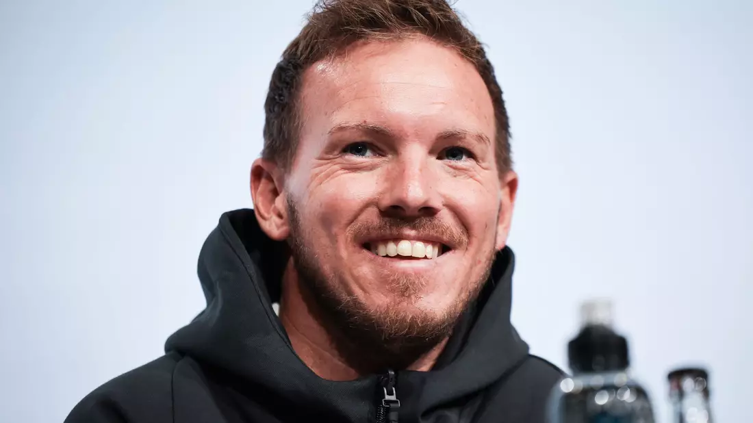 Julian Nagelsmann (l.) kann gegen die Niederlande ein Etappenziel erreichen. - Bild: Christian Charisius/dpa