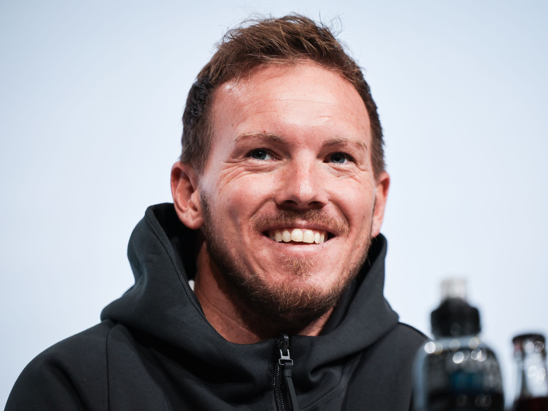 Julian Nagelsmann (l.) kann gegen die Niederlande ein Etappenziel erreichen. - Foto: Christian Charisius/dpa