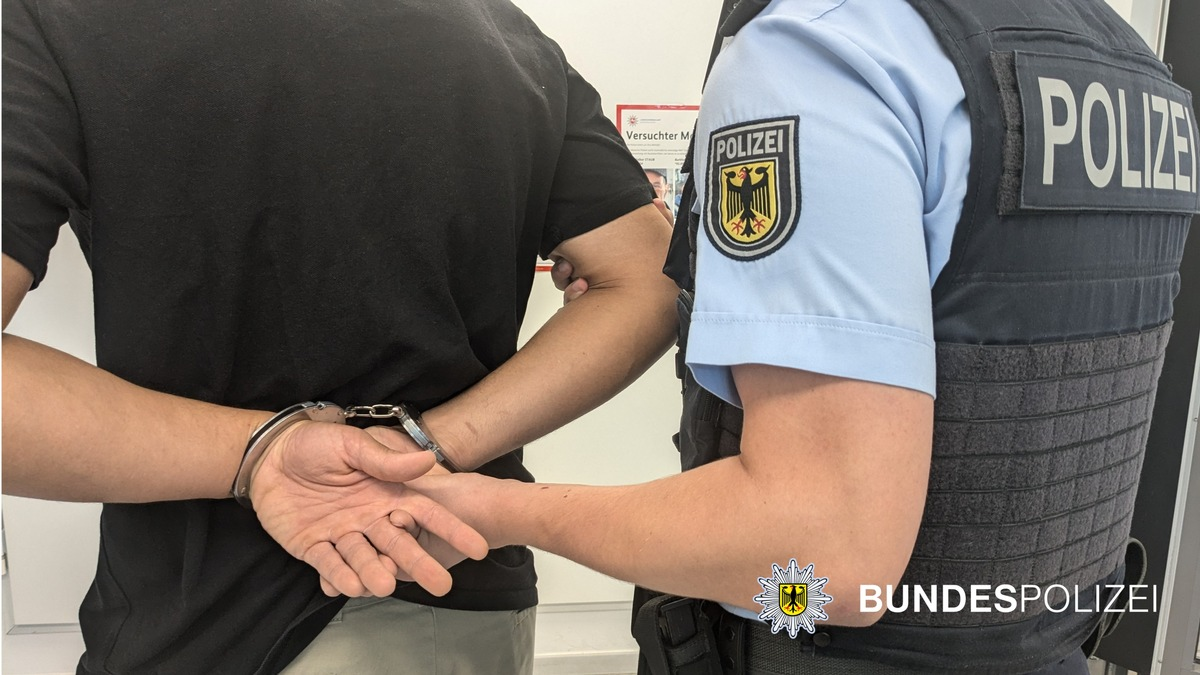 Bundespolizeidirektion München: Schal wird zum Auslöser für Schlägerei / 29-Jähriger ins Krankenhaus gebracht - Foto: presseportal.de