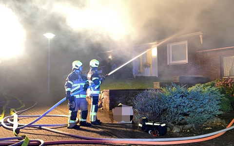 FW-SE: Kellerbrand einer Doppelhaushälfte - Foto: presseportal.de