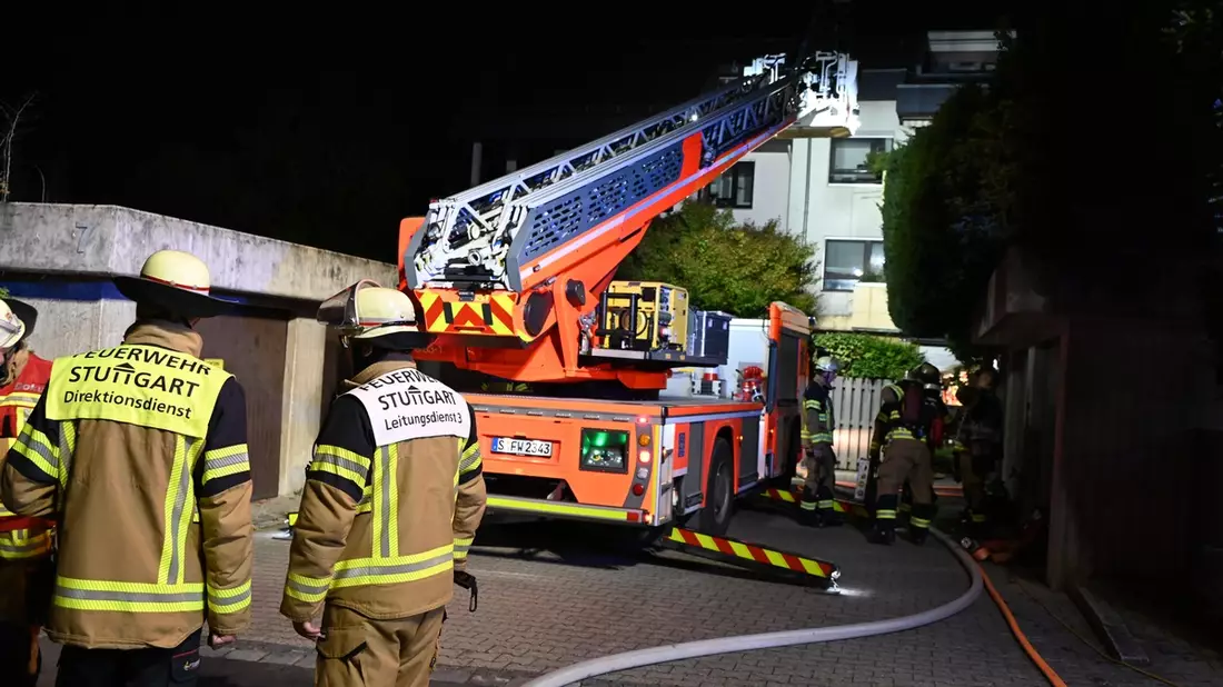 FW Stuttgart: Brand in Mehrfamilienhaus - Bild: presseportal.de