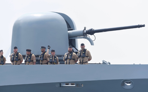 Die deutsche Korvette «Ludwigshafen am Rhein» - hier beim Auslaufen zu dem Einsatz - beteiligt sich derzeit an der Unifil-Mission im Mittelmeer vor der libanesischen Küste. - Foto: Frank Hormann/dpa-Zentralbild/dpa