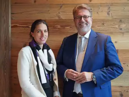 Dr. Annika Obermayer wird neue Leiterin des Geschäftsbereich Komposit bei der Bayerischen - Foto: presseportal.de