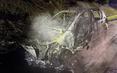 POL-DEL: Autobahnpolizei Ahlhorn: Fahrzeugbrand auf der Autobahn 29 in Hatten - Foto: presseportal.de