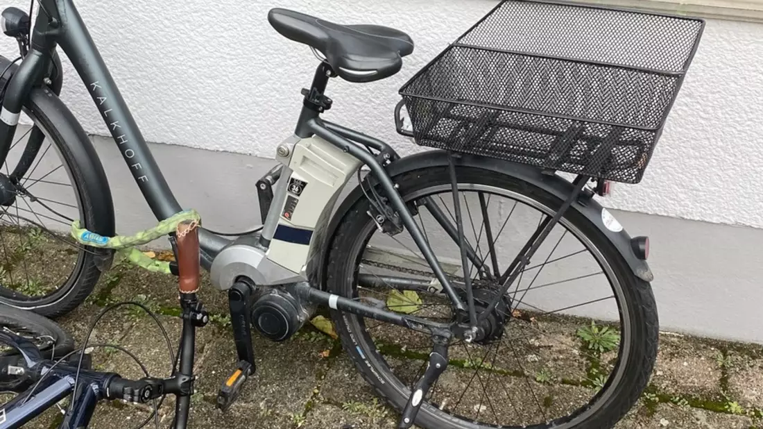POL-OS: Osnabrück/Innenstadt: Reifenschlitzer gefasst - Polizei sucht Fahrradeigentümer - Bild: presseportal.de