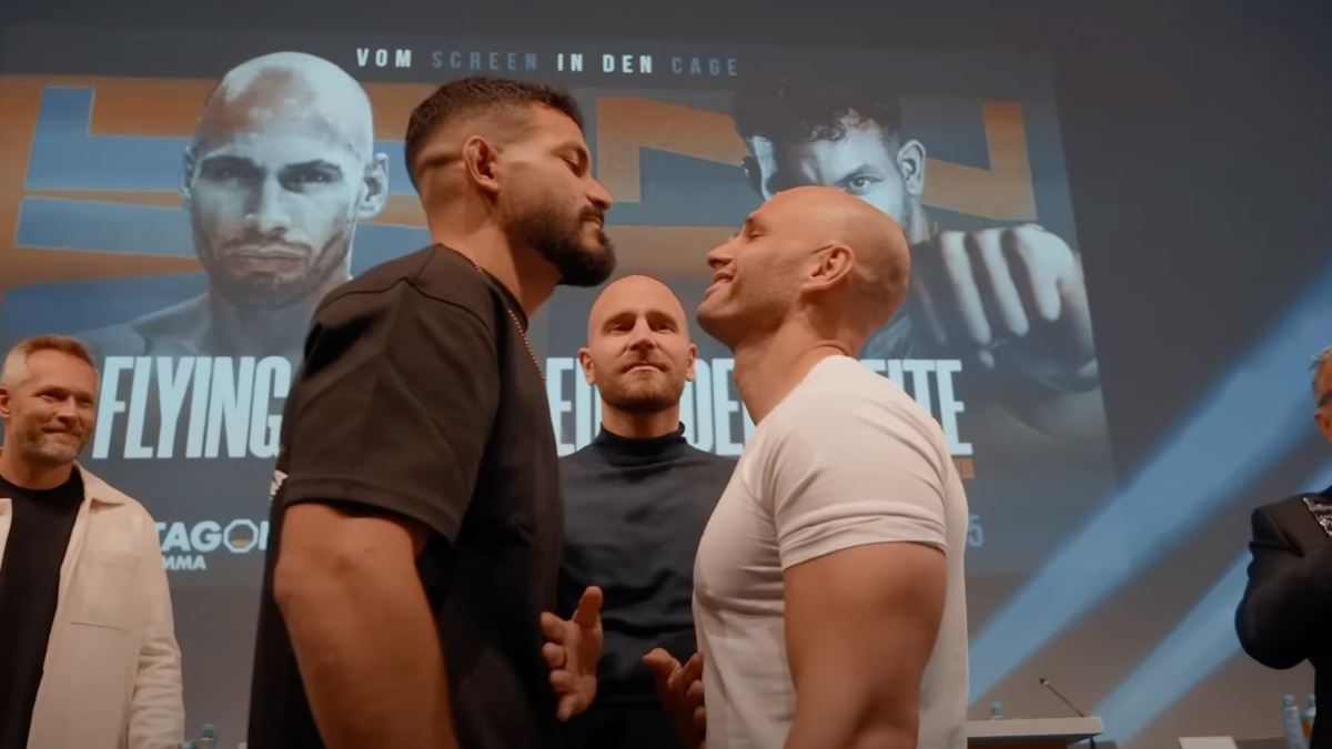 Flying Uwe kündigt vor 58.000 Zuschauern (Weltrekord) Oktagon Hauptkampf gegen Ediz an - Foto: presseportal.de