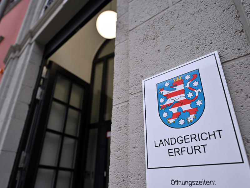 Am Landgericht Erfurt endete der Prozess gegen einen Mann, der ohne medizinische Ausbildung an Männern Kastrationen durchgeführt haben soll. (Archivbild) - Foto: Martin Schutt/dpa-Zentralbild/dpa