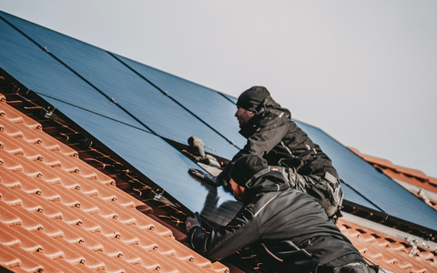 Mit der SunSpace Solar GmbH zur eigenen PV-Anlage auf Spezialdächern - Foto: presseportal.de