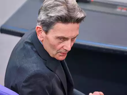 Rolf Mützenich (Archiv) - Foto: über dts Nachrichtenagentur