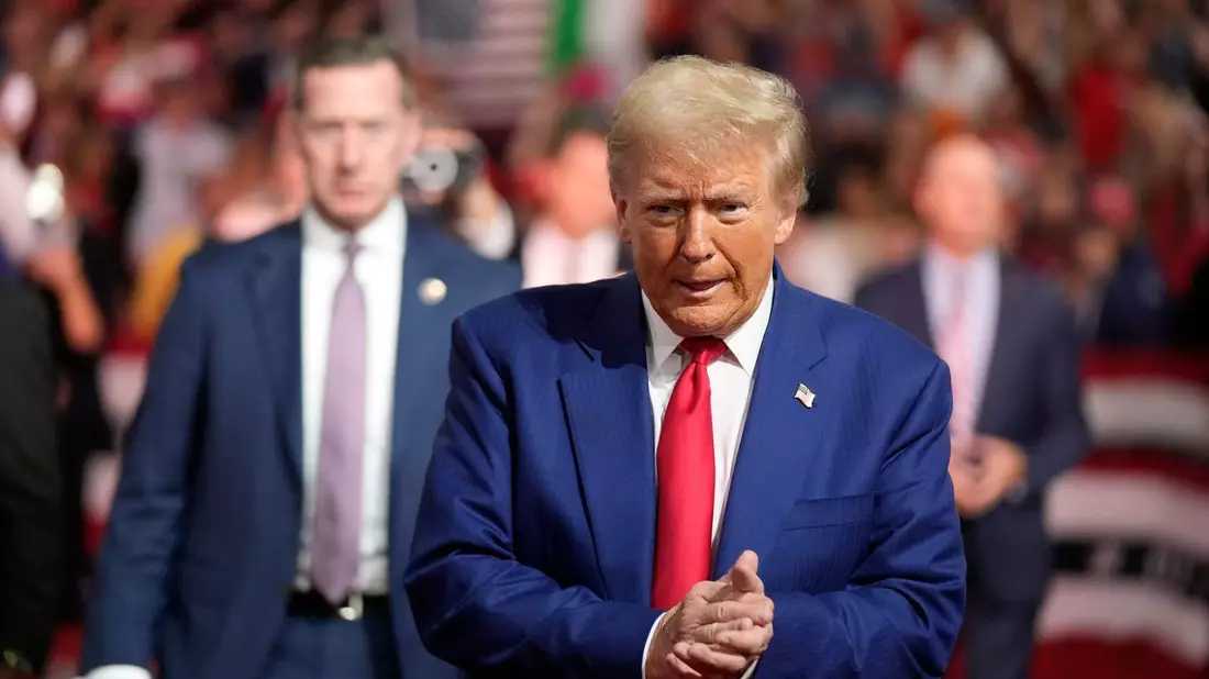 Trump sorgt für Spott. (Archivbild) - Bild: Alex Brandon/AP/dpa