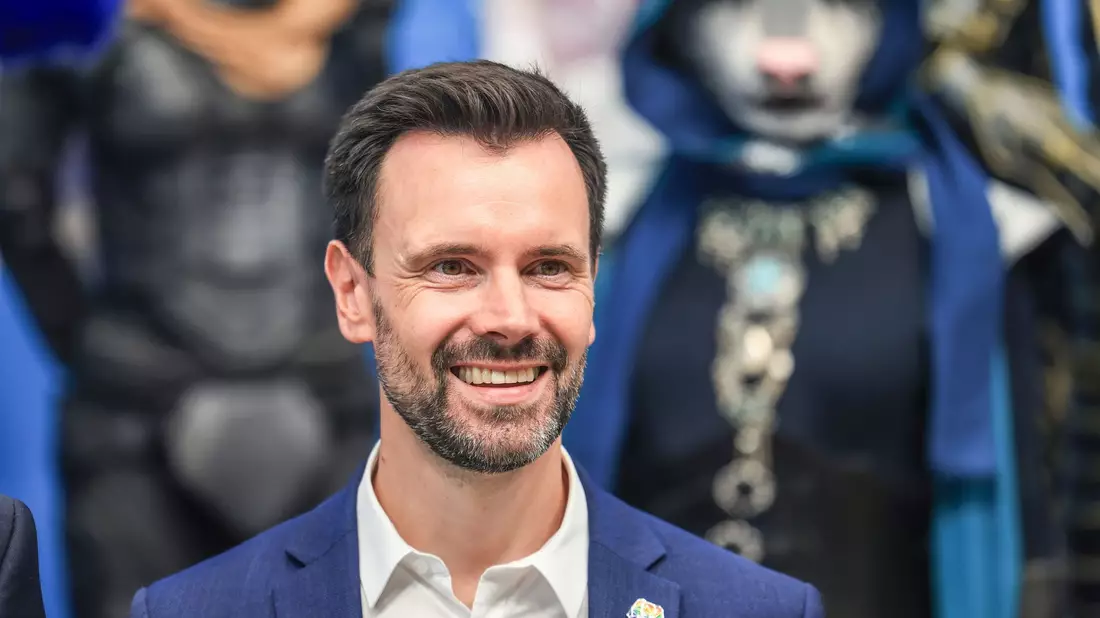 Hat gut lachen: Verbandschef Felix Falk freut sich über den neuen Förderkurs. - Bild: Oliver Berg/dpa