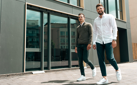 Kundenerfahrungen, die in Erinnerung bleiben: Max Grinda und Felix Hahnewald beenden den Fachkräftemangel für Pflegeunternehmen - Foto: presseportal.de Kundenerfahrungen, die in Erinnerung bleiben: Max Grinda und Felix Hahnewald beenden den Fachkräftemangel für Pflegeunternehmen - Foto: presseportal.de