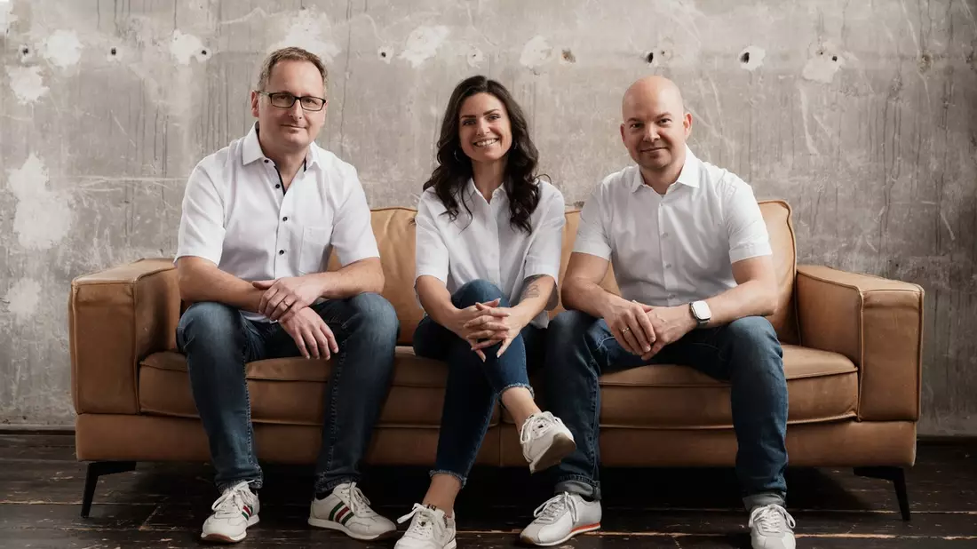 Vom Schatten ins Rampenlicht: Finest People GmbH macht Unternehmen sichtbar - Bild: presseportal.de