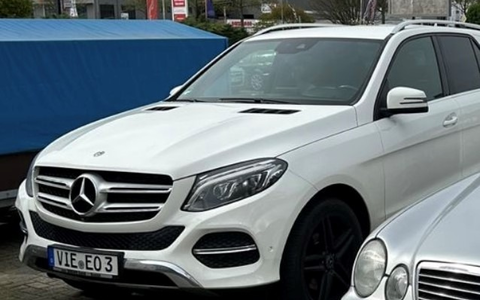 POL-VIE: Mercedes GLE gestohlen - Haben Sie Hinweise? - Foto: presseportal.de