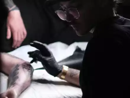 Tattoo als Kunstform: Wie Inklabs in Berlin Körperkunst neu definiert - Foto: presseportal.de