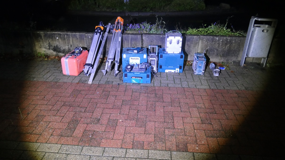 POL-Bremerhaven: Eigentümer von mutmaßlichem Diebesgut gesucht - Foto: presseportal.de