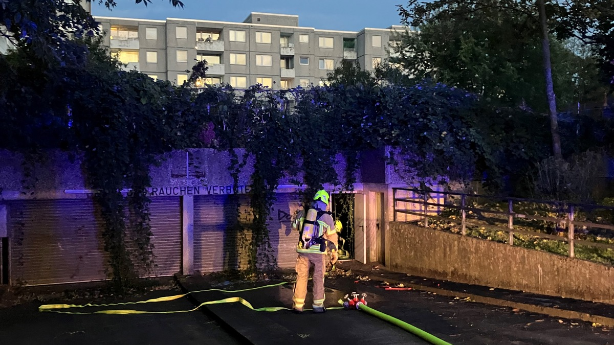 FW Hannover: Feuer in einer Tiefgarage - Foto: presseportal.de