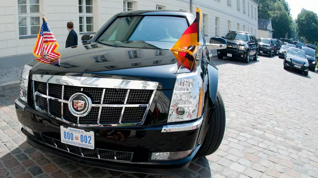 Steht ein gepanzerter Cadillac wie dieser in Deutschland, ist ein US-Präsident nicht weit. - Bild: picture alliance / dpa