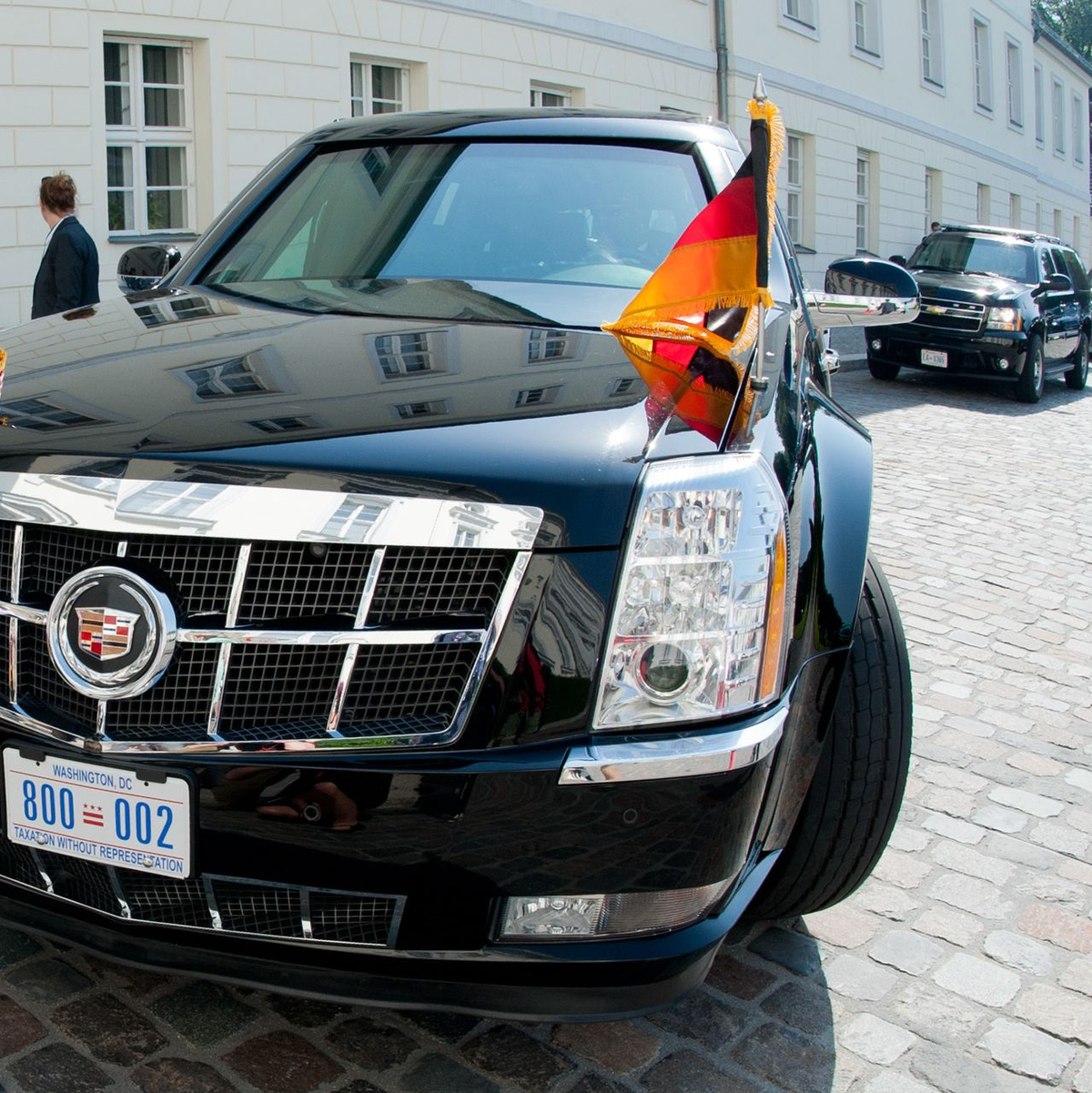 Steht ein gepanzerter Cadillac wie dieser in Deutschland, ist ein US-Präsident nicht weit. - Foto: picture alliance / dpa