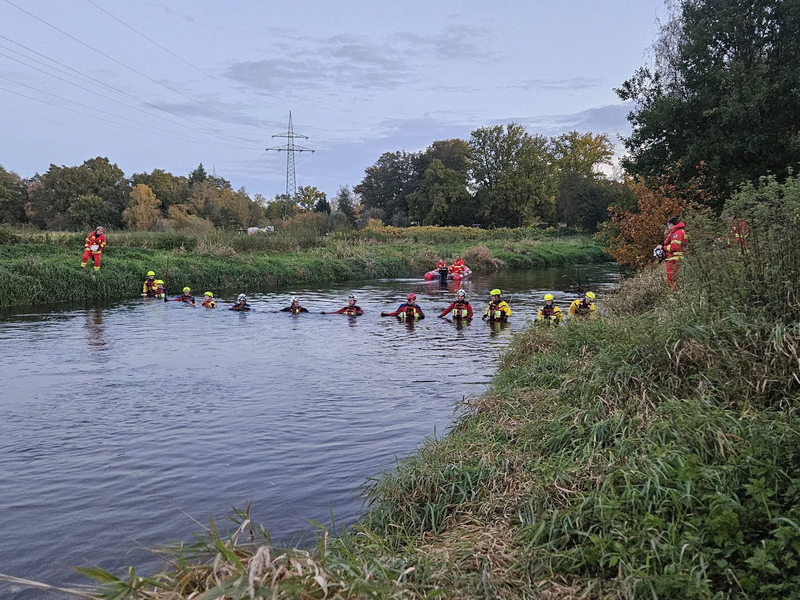 Die Polizei identifizierte am Donnerstag den 19 Jahre alten Studenten.  - Foto: DLRG Landkreis Lüneburg/Polizeiinspektion Lüneburg//dpa