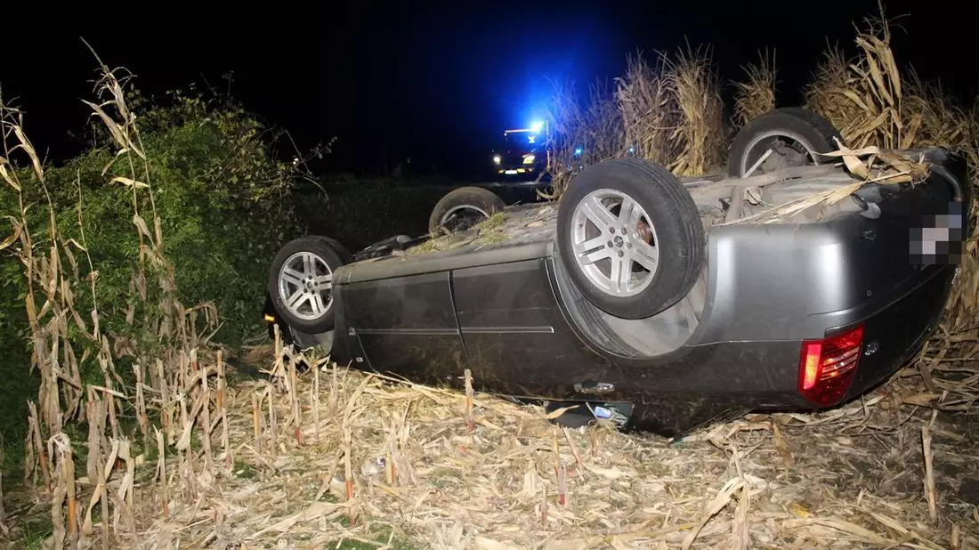 POL-COE: Coesfeld, Lette, Herteler/ Auto überschlägt sich - Bild: presseportal.de