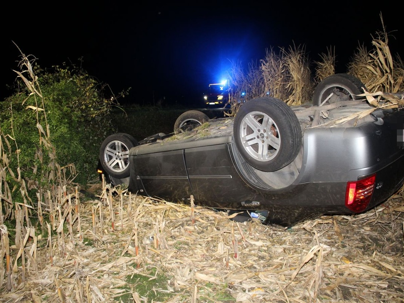 POL-COE: Coesfeld, Lette, Herteler/ Auto überschlägt sich - Foto: presseportal.de