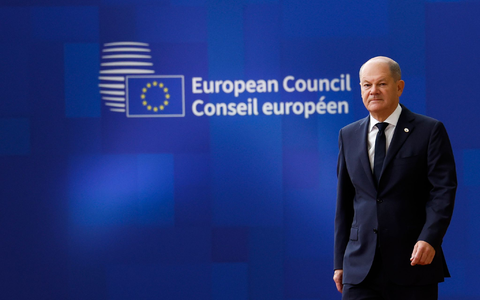 Kanzler Scholz beim EU-Gipfel - Foto: Geert Vanden Wijngaert/AP/dpa
