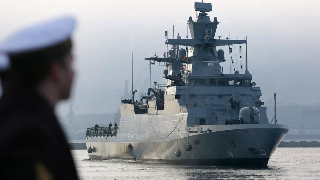  Korvette Ludwigshafen am Rhein - Bild: picture alliance / dpa