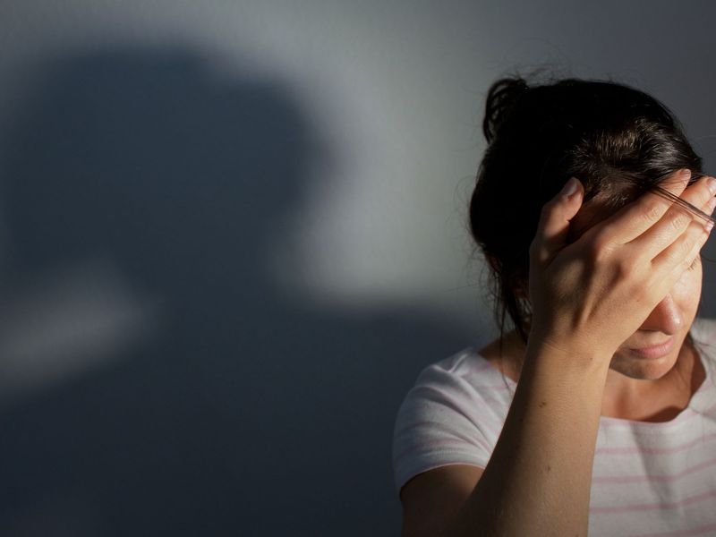 Ein Schmerzkongress sucht neue Wege, Patientinnen und Patienten zu helfen - auch mit KI. - Foto: Oliver Killig/dpa-Zentralbild/dpa