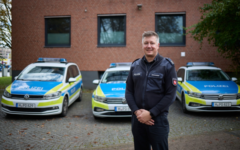 POL-H: Polizeioberrat Sven Schremmer lenkt die Geschicke des Polizeikommissariats Hannover-Döhren - Foto: presseportal.de POL-H: Polizeioberrat Sven Schremmer lenkt die Geschicke des Polizeikommissariats Hannover-Döhren - Foto: presseportal.de