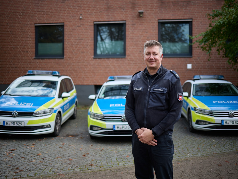 POL-H: Polizeioberrat Sven Schremmer lenkt die Geschicke des Polizeikommissariats Hannover-Döhren - Foto: presseportal.de