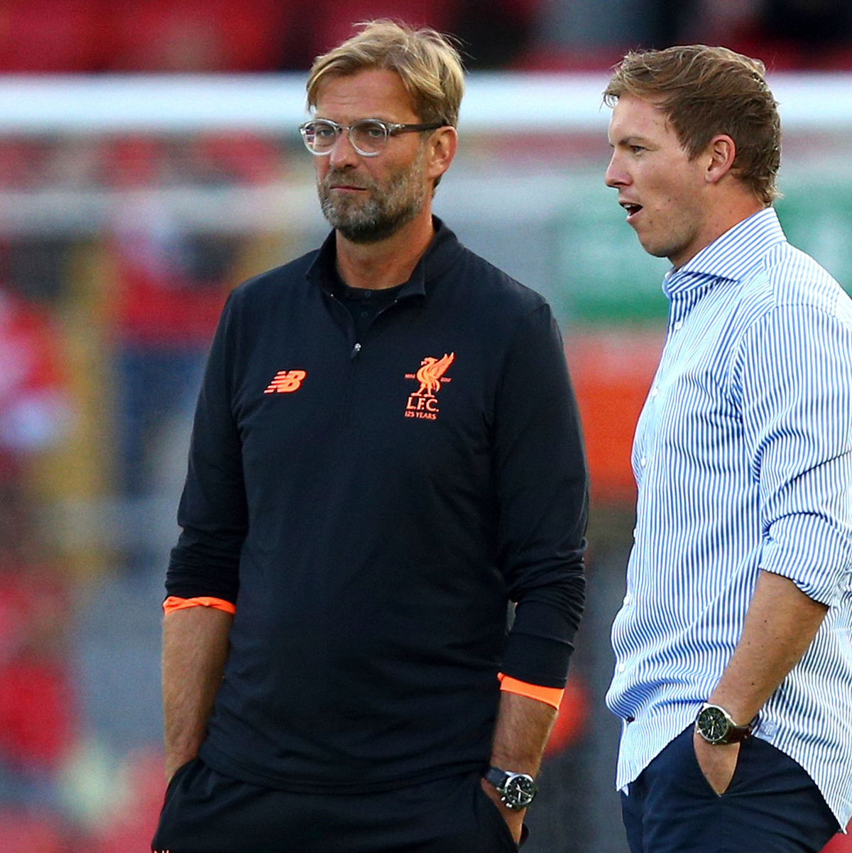 Einst Vereinstrainer, jetzt nicht mehr: Jürgen Klopp und Julian Nagelsmann (r). - Foto: Dave Thompson/AP/dpa