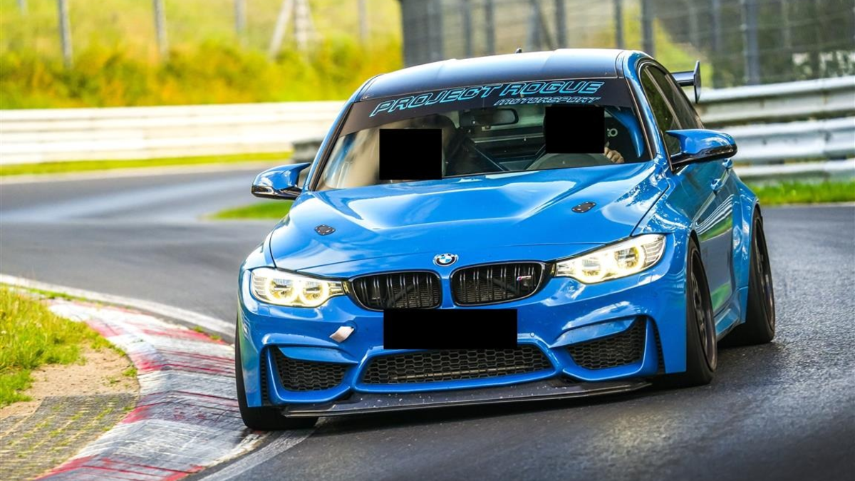 POL-PDMY: Diebstahl eines hochwertigen Fahrzeugs - Foto: presseportal.de