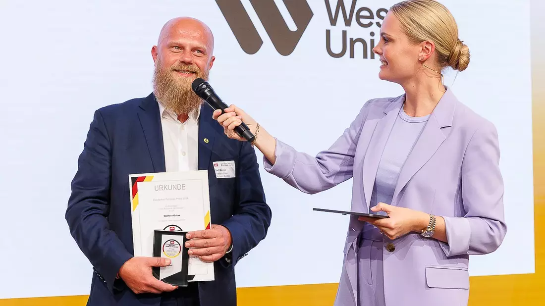 Verbrauchermeinung im Mittelpunkt: Western Union mit Deutschem Fairness-Preis 2024 ausgezeichnet / 73.000 Deutsche haben entschieden: Deutscher Fairness-Preis basiert auf bundesweiter Befragung - Bild: presseportal.de