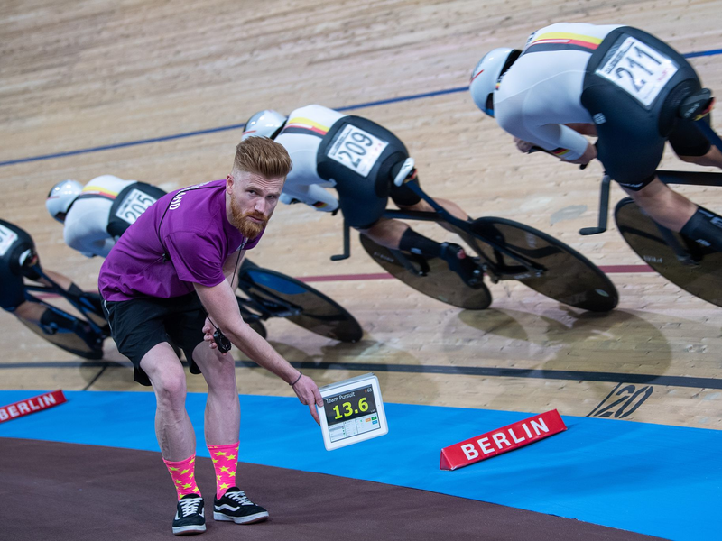 Bundestrainer Meyer darf sich über WM-Bronze freuen. - Foto: Sebastian Gollnow/dpa
