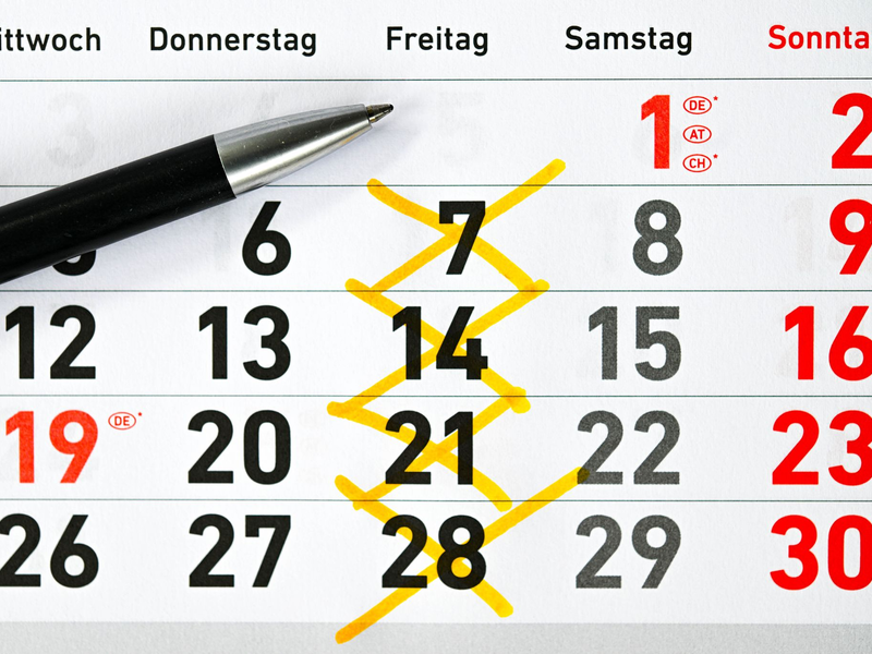 Die meisten Unternehmen in Deutschland halten laut einer Umfrage des arbeitgebernahen Forschungsinstituts IW wenig von der Einführung einer 4-Tage-Woche. (Symbolbild) - Foto: Sina Schuldt/dpa