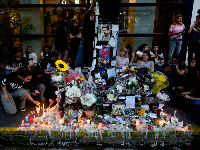Payne war am Mittwoch in Buenos Aires beim Sturz aus dem dritten Stock eines Hotels gestorben. - Foto: Natacha Pisarenko/AP/dpa