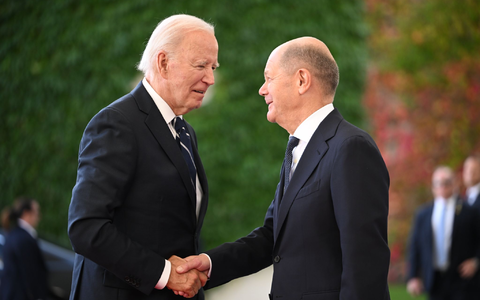 Es ist der erste bilaterale Besuch Bidens in Deutschland in seiner knapp vierjährigen Amtszeit. - Foto: Sebastian Gollnow/dpa