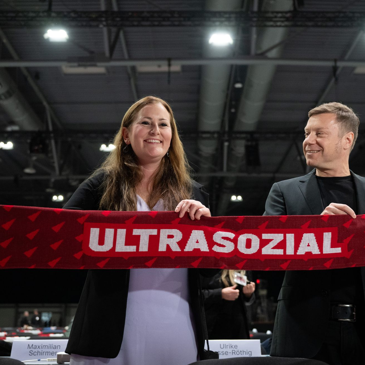 Die Linke trifft sich diesmal in Chemnitz zu ihrem 9. Bundesparteitag. (Archivbild) - Foto: Hendrik Schmidt/dpa