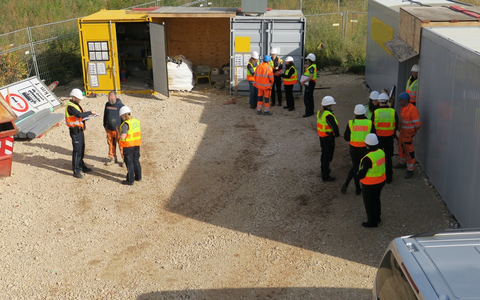 GZD: Zoll führt Mindestlohnprüfungen durch - Teil einer der größten grenzüberschreitenden Prüfaktionen in der Europäischen Union - Foto: presseportal.de