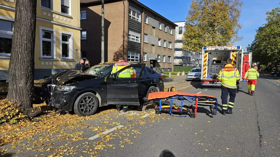 FW-WRN: Verkehrsunfall auf der Alten Münsterstraße - Bild: presseportal.de