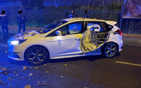 LPI-EF: Polizeiflucht endet in Kollision - Foto: presseportal.de