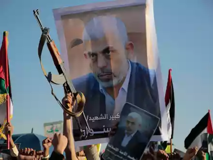 Immer wieder greift die Huthi-Miliz Israel mit Raketen und Drohnen an. (Archivbild) - Foto: Osamah Abdulrahman/AP/dpa
