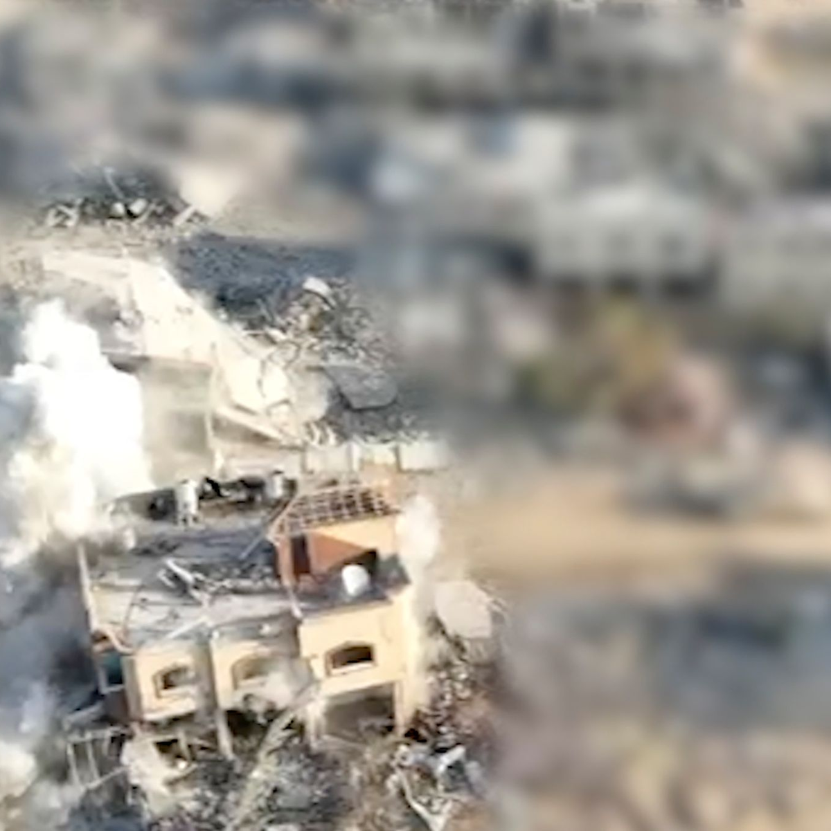 Medienberichten zufolge feuerten ein Scharfschütze und ein Panzer auf Sinwar. Getötet wurde er durch einen Schuss in den Kopf. - Foto: -/Israel Defense Force via AP/dpa