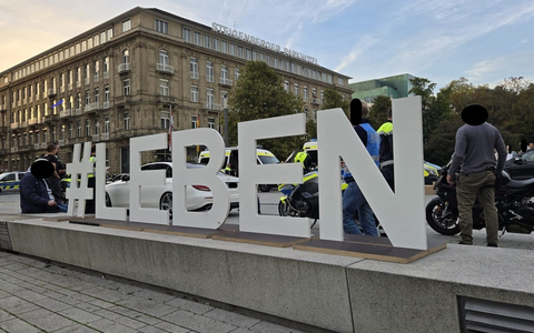 POL-D: Corneliusplatz - #LEBEN - Schwerpunktkontrollen der AG Tuning - eine kurze Bilanz - Foto: presseportal.de