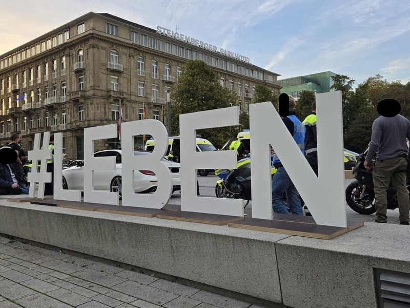 POL-D: Corneliusplatz - #LEBEN - Schwerpunktkontrollen der AG Tuning - eine kurze Bilanz - Foto: presseportal.de